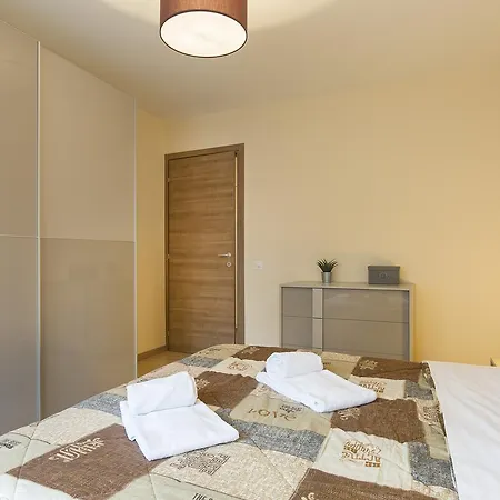 Apartment Girasole By Quokka 360 - Quiet Two-bedroom Close To The Centre *