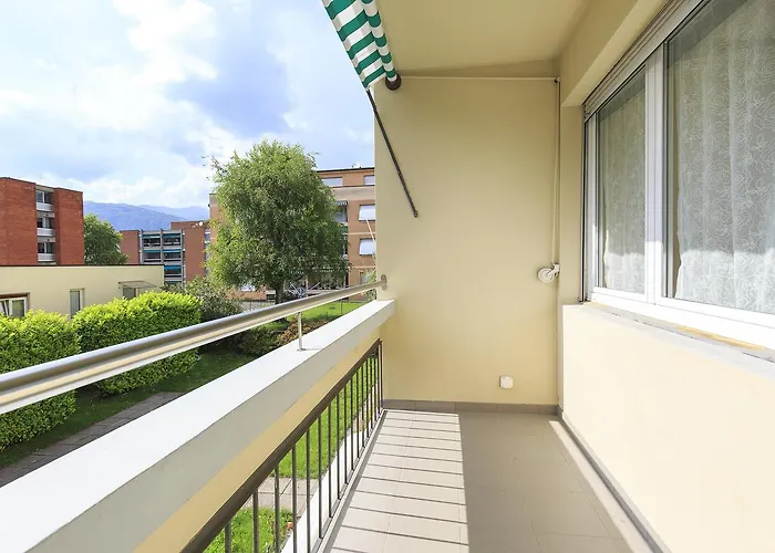 Apartman Girasole By Quokka 360 - Quiet Two-bedroom Close To The Centre *